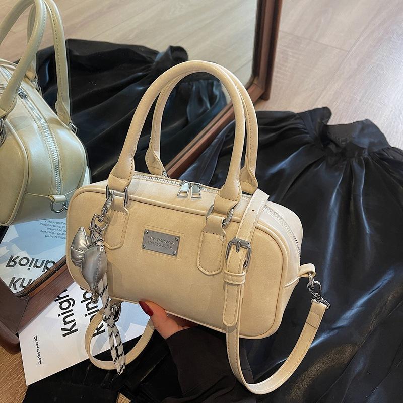 Fashion Commuter Shoulder Handbag Women's New Versatile Messenger Small Square Bag