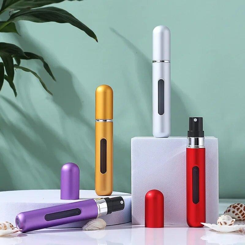 8ML přenosná cestovní mini malá nádoba z hliníkové peněženky tester Dekantační váleček na parfémy Nástroj na dávkování lahví Doplňovatelný sprej 1ks
