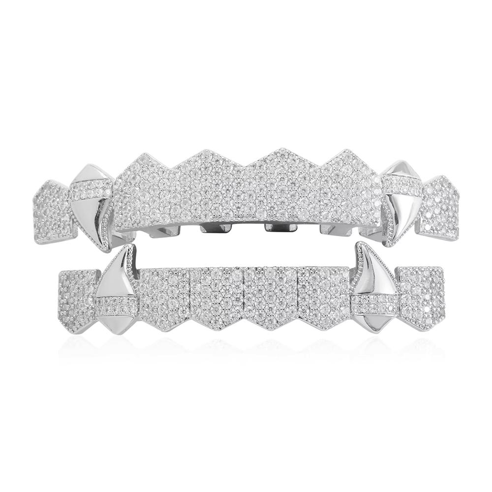 Halloween Vampire Fangs Hip Hop Jewelry 8 Teeth Top and Bottom Grillz Set Iced Out Gold Plated Diamond Grillz for Teeth