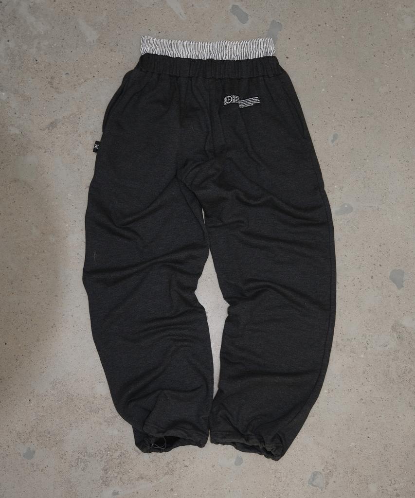 FIELDMANUAL Trunk Sweat Slacks Charcoal