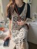 Großformatiges Sommer-Retro-Schicht-Häkelkleid & Schwarzes T-Shirt Set für Damen