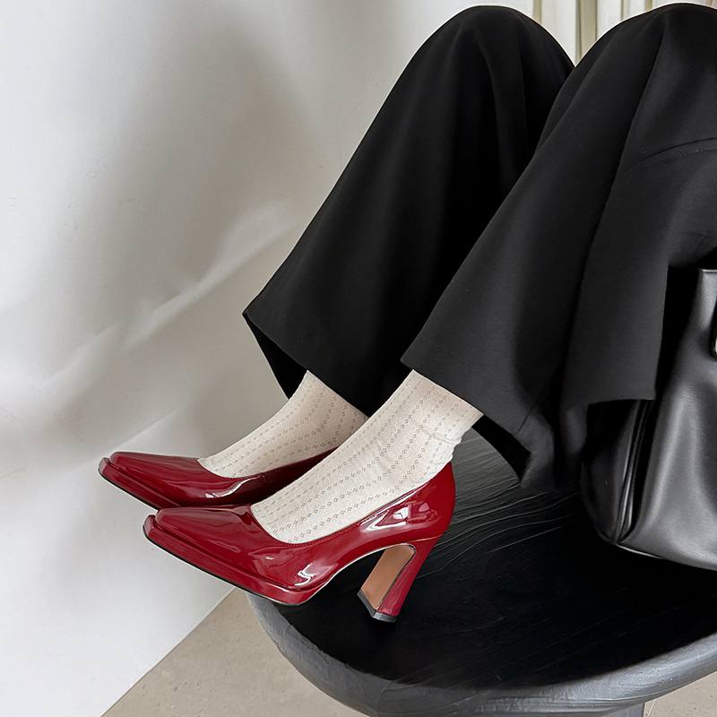 Krazing Pot Schaffell Spitz zulaufende Zehenpartie Hohe Absätze Sommer Einfarbige Schuhe Große Größe 41 Basisbekleidung Damen Moderne Pumps