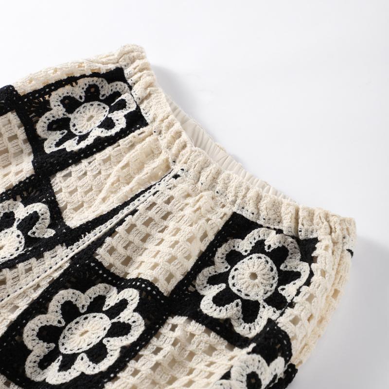 Hollow Out Knitted Sets for Women Sleeveless O-neck Short Vest Crochet Embroidery Flower Knitting Pants Elegant Women's Sets Simple Vintage 2 Piece