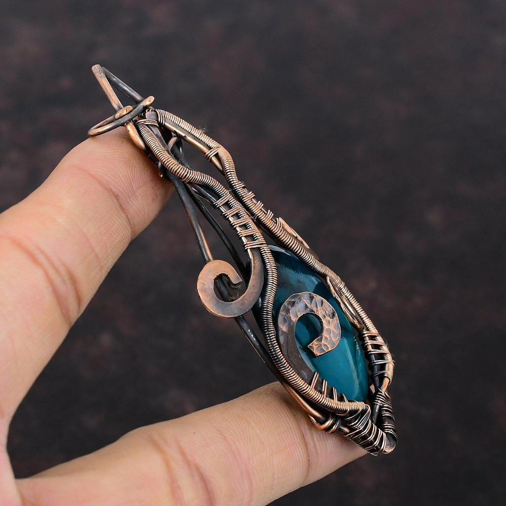 Neon Flash Labradorite Pendant Copper Wire Wrapped Pendant Brand New Jewelry Gemstone Pendant Copper Wire Jewelry Handmade Pendant For Women