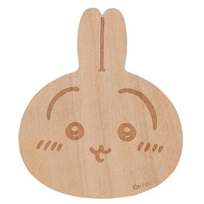 Chiikawa Licencovaný dřevěný podtácek 9x10cm Králík Barvy Hnědá CKW13-346 Kuchyňské doplňky