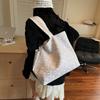 Summer New Portable Small Bag Women's Tote Bag New Sweet and Delicate Commuter Shoulder Tote Bag