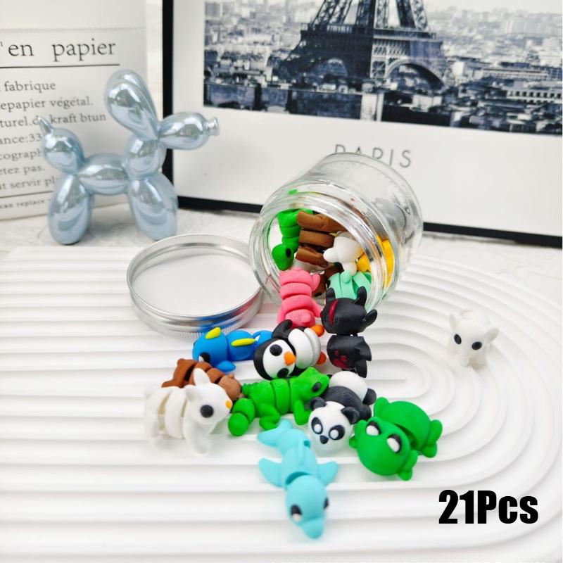 

21Pcs Random 3D Printing Small Animal Collection Figurines Multi Color Mini Party Ornament Small Gifts for Birthday Wholesale