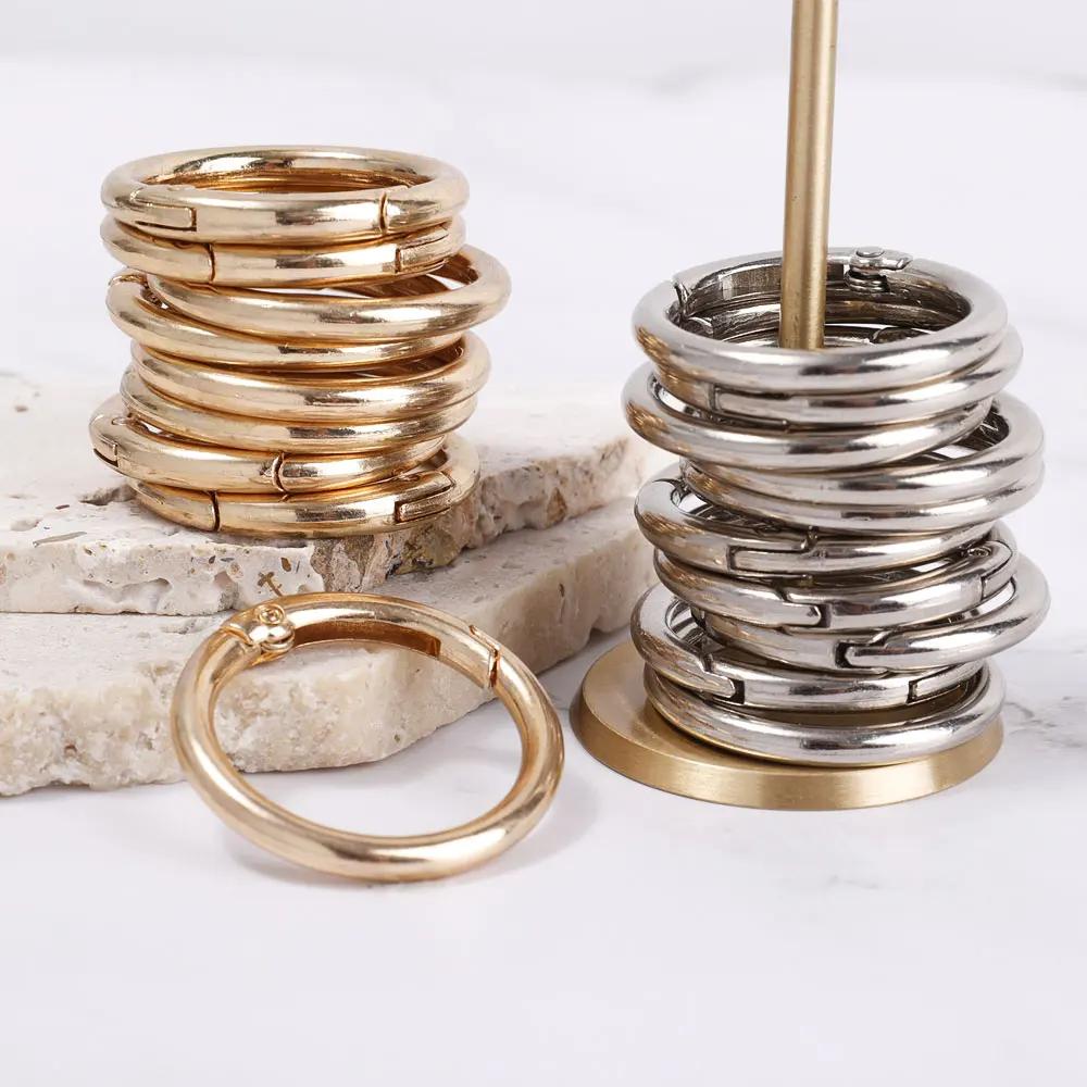 O-ring Fjäderlås Metall Öppningsbar Karbinhake Nyckelring Ringar Väskklämmor Krok Hundkedjespännen Anslutning För DIY Smycken