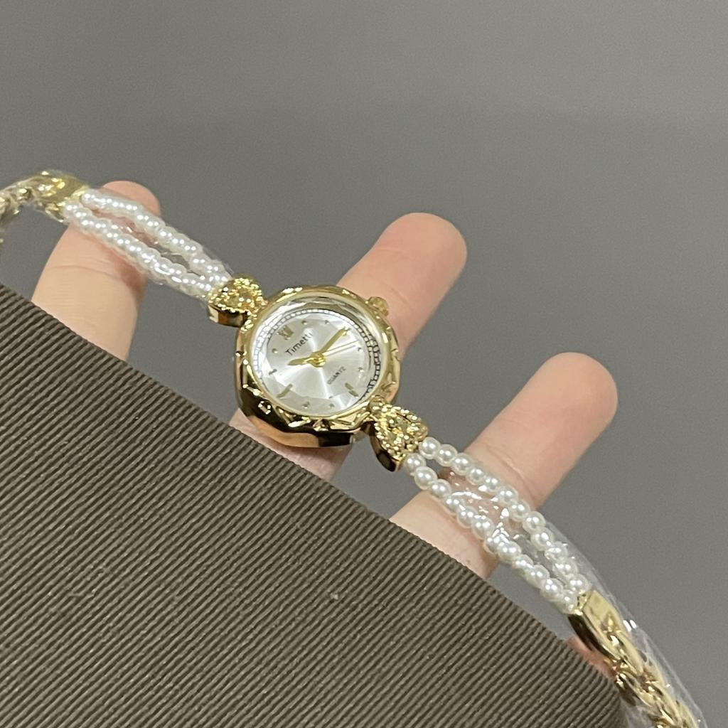 Small Light Luxury Exquisite Pearl Bracelet Watch Temperament Retro High Sense Versatile Fashion Watch Women