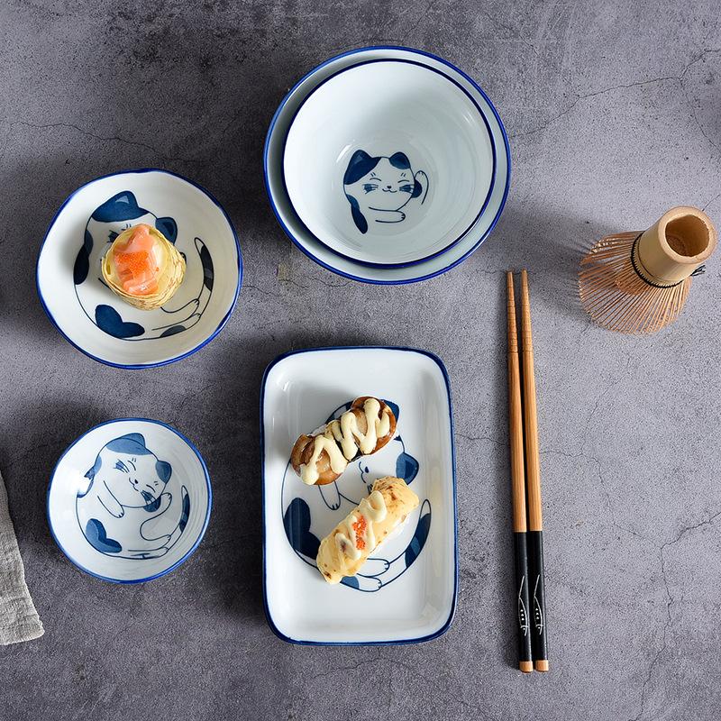 Japanese Style Blue and White Porcelain Dinnerware Sets for One Person Dinner Include Bowls, Plate, Chopsticks, Dishes Set Ceramic Gift Box Set of 6
