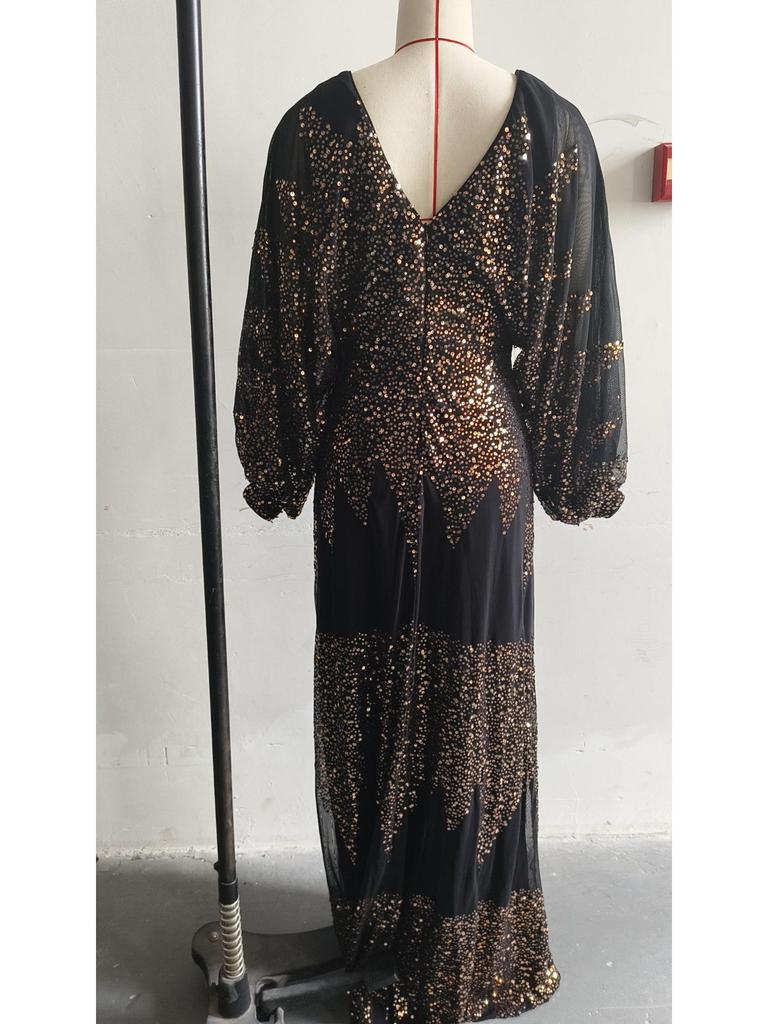 Sizzling European & American Chiffon V-Neck Sequin Evening Gown with Slit & Waist-Cinching Long Sleeves