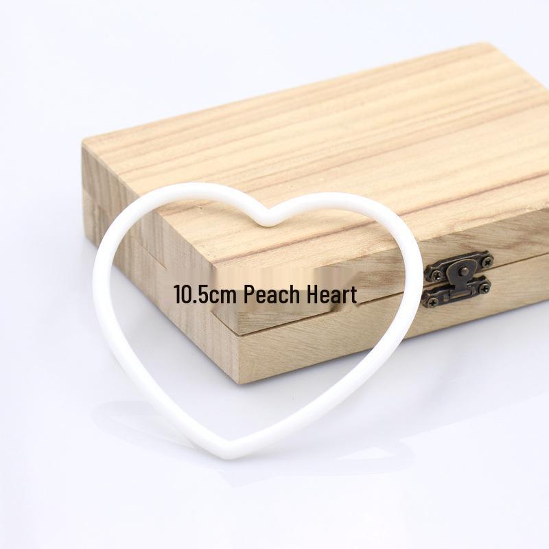 White Round Heart-shaped Plastic Ring for DIY Crafts and Dreamcatchers