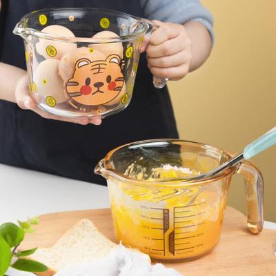Messbecher aus Glas mit Ausguss 500ml Hitzebeständiges Küchenmesswerkzeug Mikrowellengeeignet Milchbecher für Kinder Frühstück