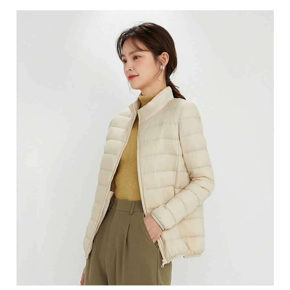 Women's Hooded Long Sleeve Down Jacket Regular Fit Commuter Style Puffer Coat