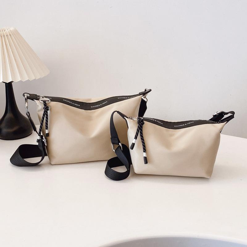 New Large-capacity Small Square Bag Women's Fashion Casual Versatile Shoulder Messenger Bag