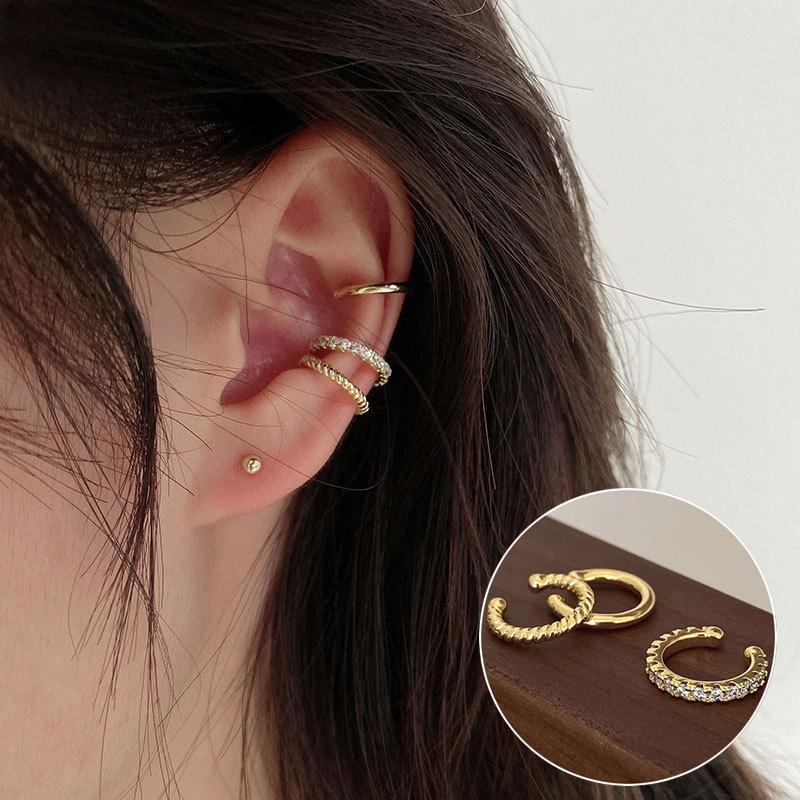 Korean Style S925 Sterling Silver Multi-Layer Pearl No-Pierce Ear Cuff – Women's Retro Elegant Earrings, Niche Ear Jewelry.