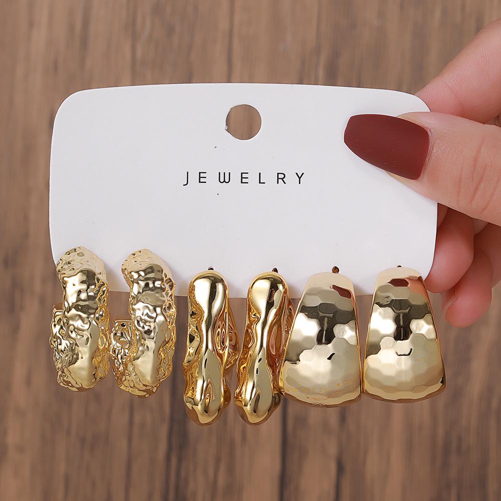 European and American jewelry, high-end personalized CCB earrings, women's creative versatile twist 1 pair of combination earrings
