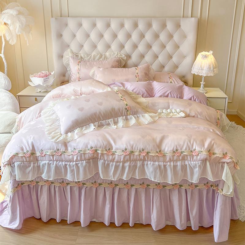 

4 предмета Чистый хлопок Французские цветы Кружево Рюши Принцесса Свадебный Постельный комплект Пододеяльник Стеганое покрывало Юбка для кровати Наволочки King 220X240cm 4pcs