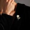Broche para Mujer Hueco Diseño de Flor Rosa 3D Pin de Aleación Insignia para Trajes Abrigos Jerseys Accesorio de Viaje Diario