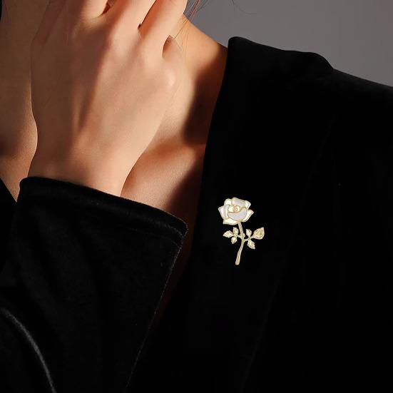 Broche para Mujer Hueco Diseño de Flor Rosa 3D Pin de Aleación Insignia para Trajes Abrigos Jerseys Accesorio de Viaje Diario