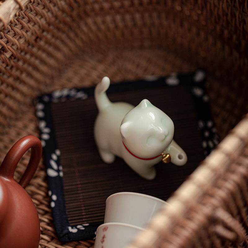 1PCS Cute Cat Ceramic Incense Burners Mini Incense Stick Holder Tea Pet Home Decoration with Mats Tea Ceremony For Buddhist Hall