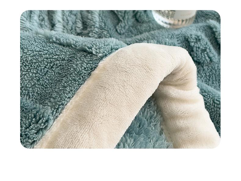 Class A Carved Winter Coral Fleece Blanket - Warm, Multifunctional Gift Blanket