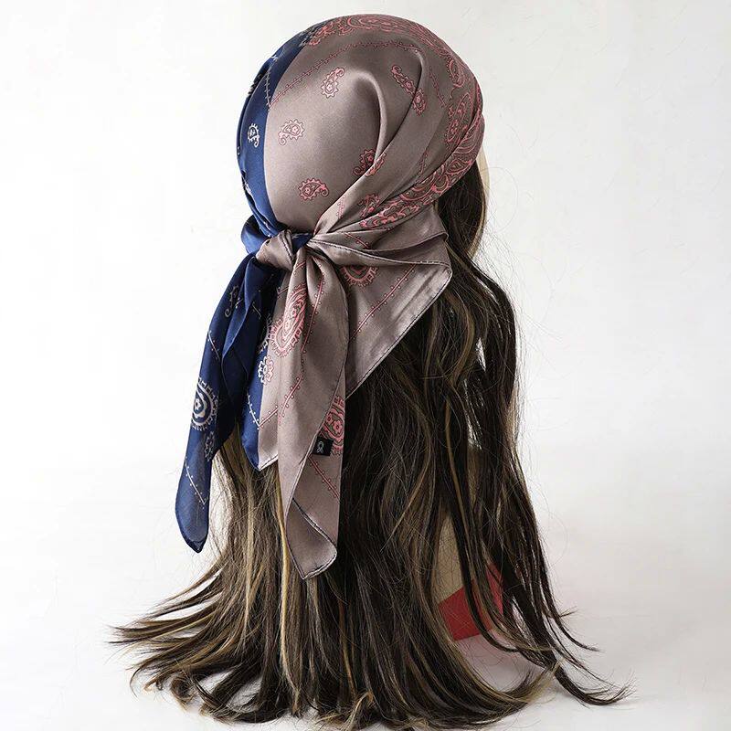 Luxury New Print Silk Scarf Women Versatile 70 Neckerchief Thin Retro Outdoor Scarf Bandana Square Scarf