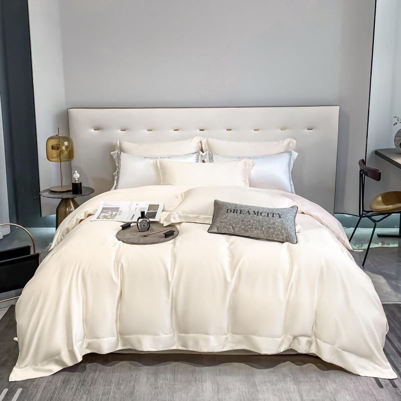 Set de patru piese din bumbac cu capse lungi, 100 de conturi