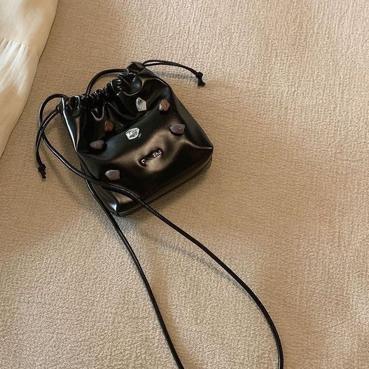 IELGY Сумка Treasure Girl с цветным камнем — фото 4