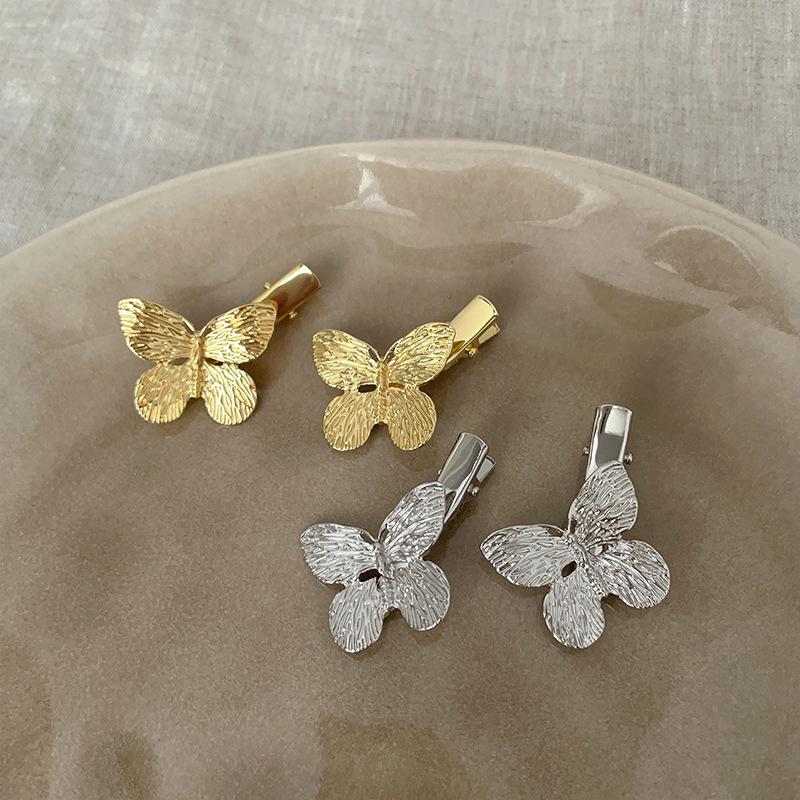 Retro Niche Butterfly Liquid Metal Hairpin Female Sweet Cool Simple Personality Versatile Temperament Fashionable Side Clip Hair Accessories