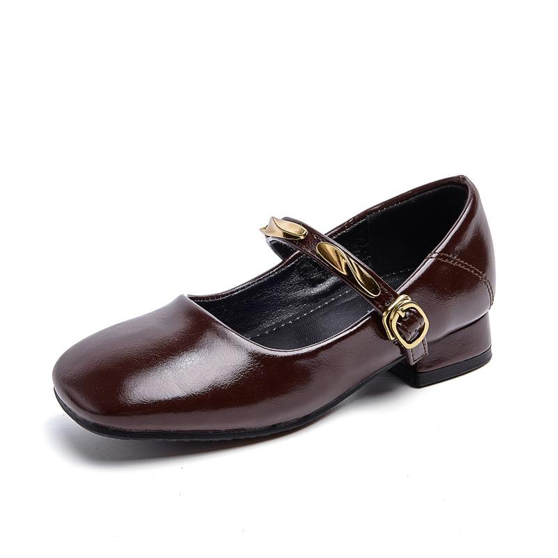 Dziecięce buty księżniczki na wysokim obcasie2026Nowe skórzane buty dziecięce na wiosnę i jesień dla małych dziewczynek, modne buty wizytowe Mary Jane