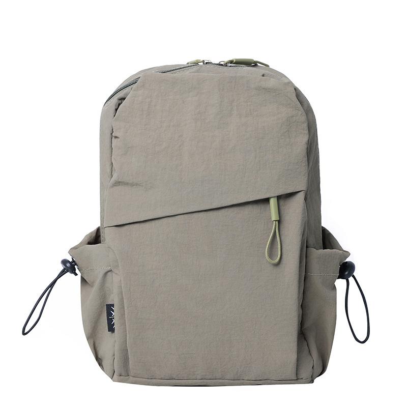 Outdoor sports function messenger bag men's new breast bag casual light mobile phone bag backpack girls