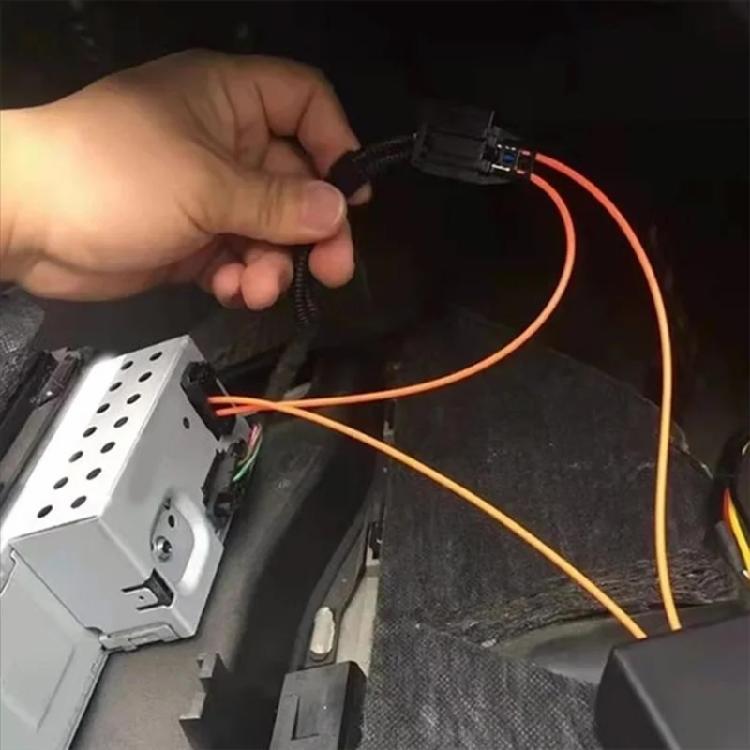Effortless Wireless Sound Adapter Receiver Enhancer for A6L A8L 2005-2009 with AUX Port and Multiple Source Switching
