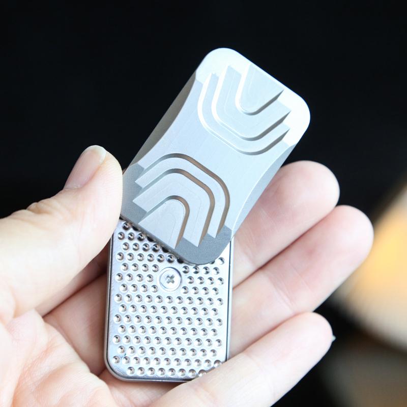 Magnetic Push-Pull Fidget Slider – Endless Glide Stress Reliever for Anxiety & ADHD – Compact EDC Fidget Toy for Adults