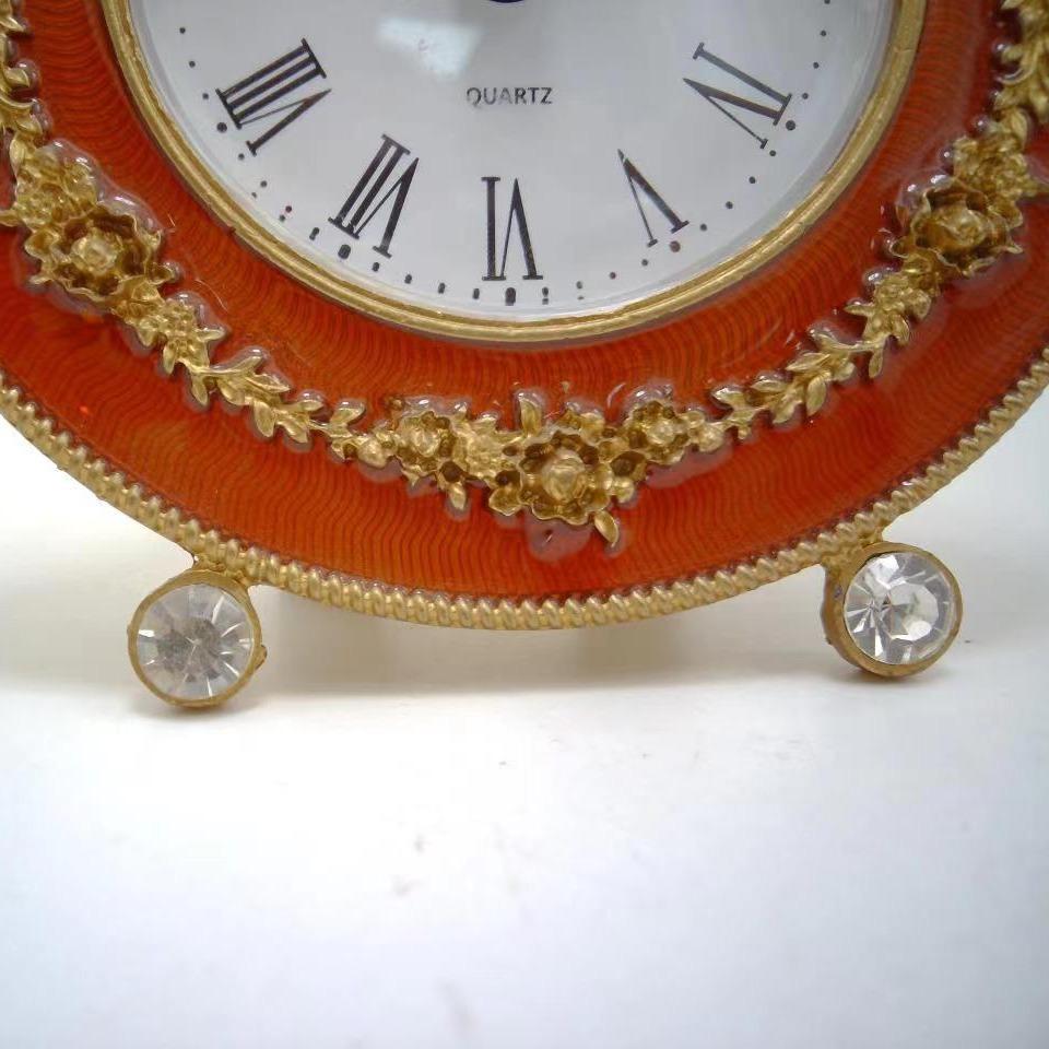 European Retro Light Luxury Desktop Hour Clock Table Clock Ornaments Household Clock Bedroom Living Room Table Setting