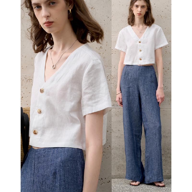 2026 Summer New Fashionable Design Short-Sleeve Top for Women, Cool V-Neck Shirt
