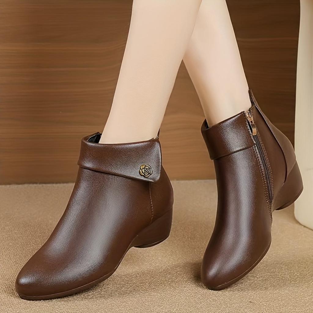Retro Style Solid Color Elegant and Beautiful Fashion Short Boots,comfortable and Fashionable for All Seasons,versatile Short Boots,fashion Short Boot