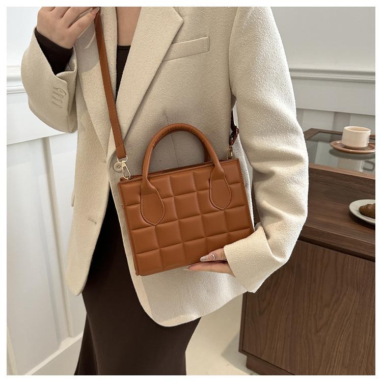 New Fashion Faux Leather Square Shoulder Bag for Women Korean Style Handbag Crossbody Purse