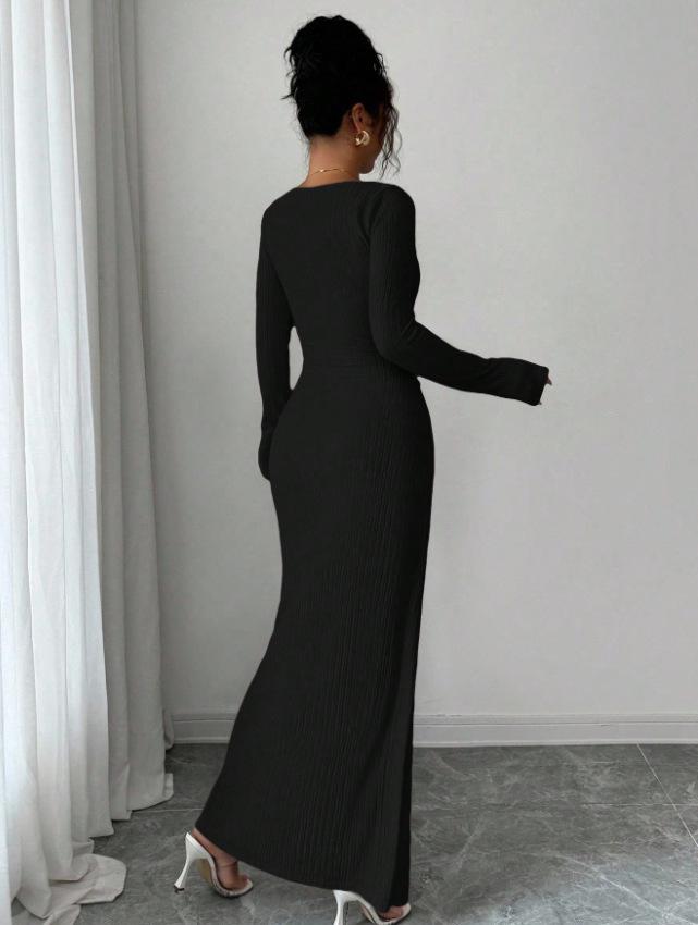 2026 Korean European Style Split Maxi Dress - Elegant Slim Fit Knit with Long Sleeves and Hip-Hugging Design