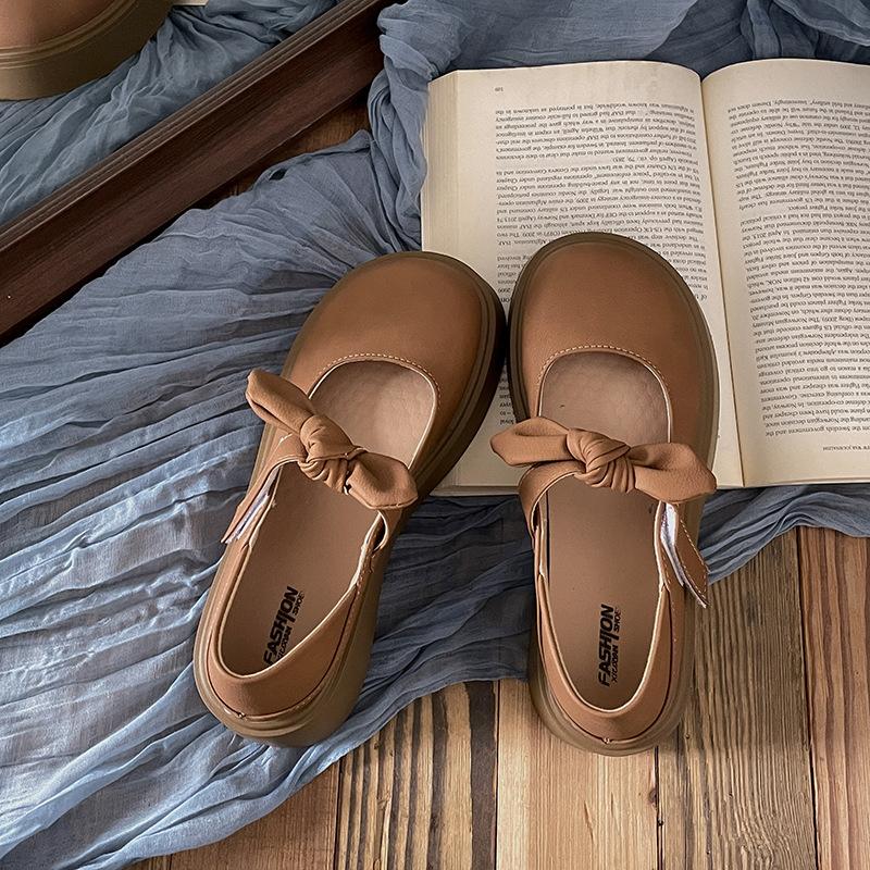 Retro British Style Platform Small Leather Shoes Women's 2025 New Spring and Autumn Versatile Bow with Skirt Mary Jane Single Shoes