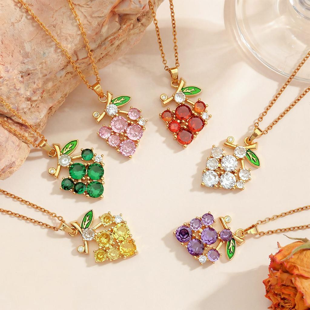 Summer Light and Fresh Colored Grape Necklace Accessory for Women with Simple and Elegant Design. Titanium Steel Necklace.