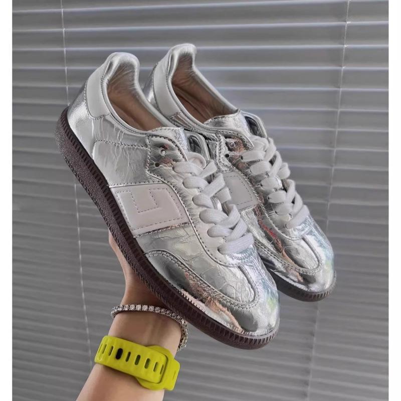 2025 Versatile Women's Silver Sneakers – Forrest Gump Campus Style Casual White Trainers