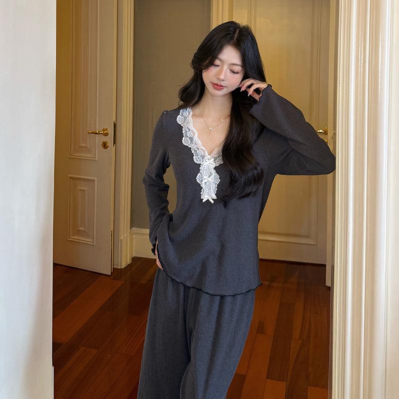 

Элегантный женский осенний трикотажный хлопковый пижамный комплект с V-образным вырезом - с длинным рукавом, можно носить вне дома. Small серый