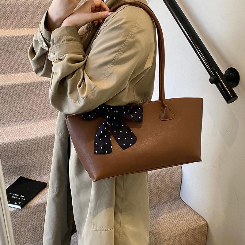 Retro Achseltasche Damen Trendige Große Kapazität Schulter Tragetasche Pendler Tragetasche