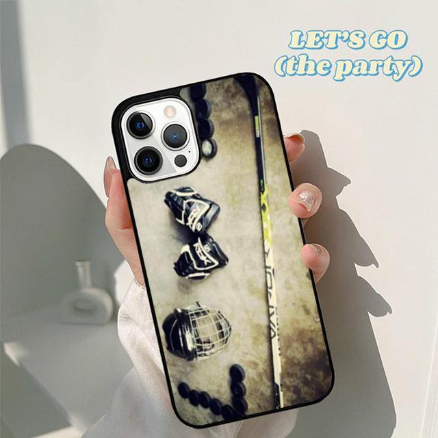 Autumu Ice Hockey Club Pattern Phone Case Cover for iPhone 17 Air 16 16e 15 12 11 13 14 Pro Max Apple Plus Coque