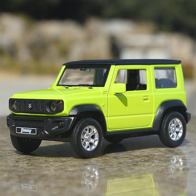 

1:32 отлитых под давлением легкосплавных автомобиля внедорожника SUZUKI Jimny SUV; Игрушечный транспорт Модель автомобиля Миниатюрная масштабная модель автомобиля для детей