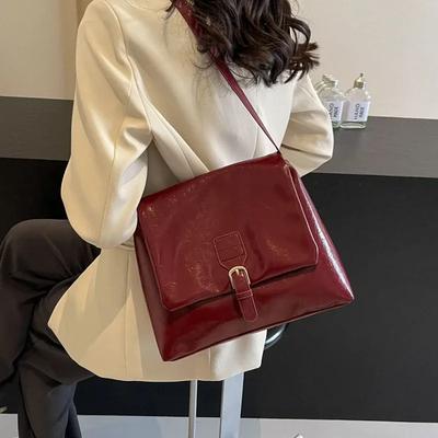 Casual Solid Interior Zipper Pocket Crossbody Bags Flap Pocket Soft New Bags for Women Interior Compartment PU Women's Handbags