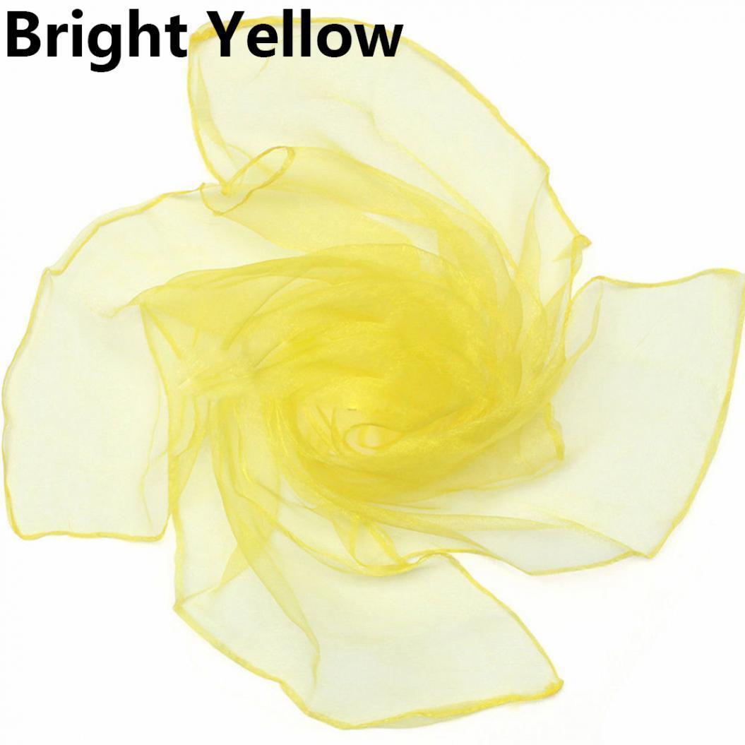 

Шелковый шарфик для женщины в виде квадрата жёлтый