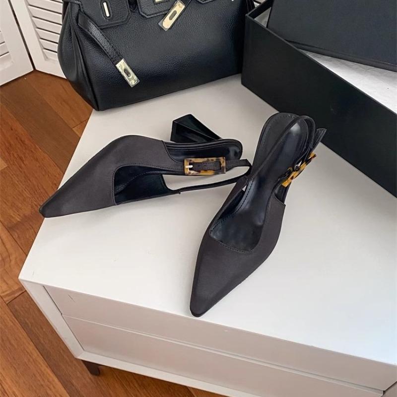 Fashion Black Sandals Women Summer New Fashion Women's Sandals Pointed Pumps Women Shoes Office Dress Shoes Sexy Square Heel High Shoes