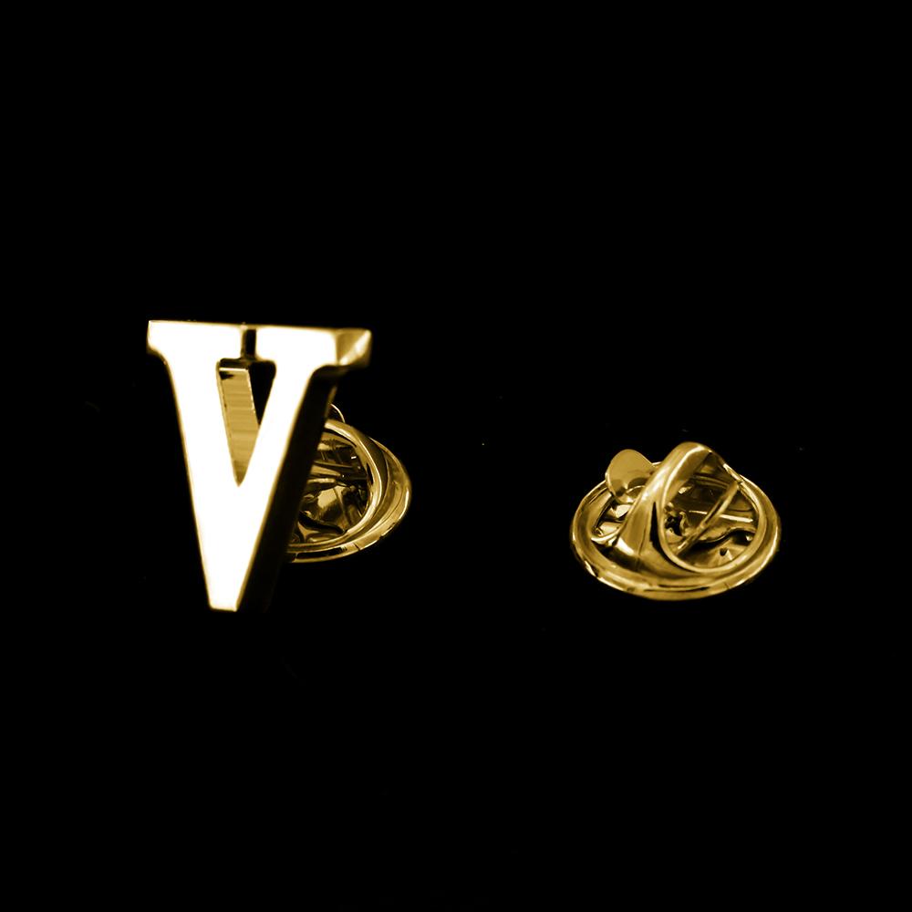 Quality Brass Initial A To Z 26 Letters Pin Golden Color Fashion English Symbol Design Men'S Suit Collar Lapel Brooch Pin